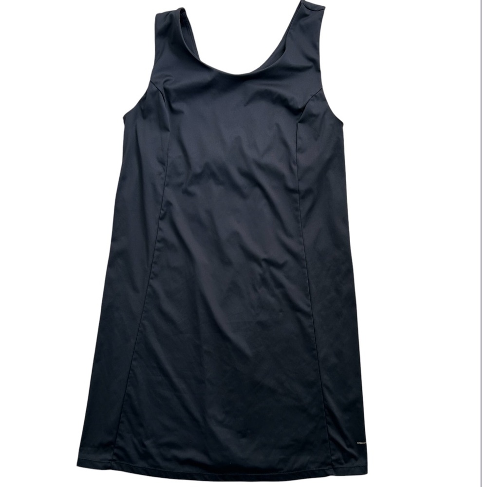 MONDETTA Women’s Performance+Luxury Active Dress Black Lined Bra Pads Wicking M
